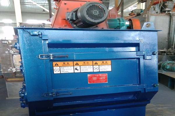 Wat binne de foardielen fan crawler shot blasting machine